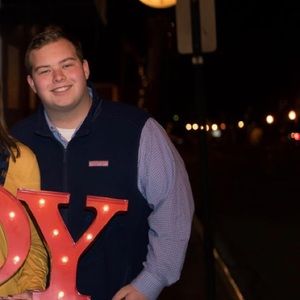 Meet your Posher, Logan